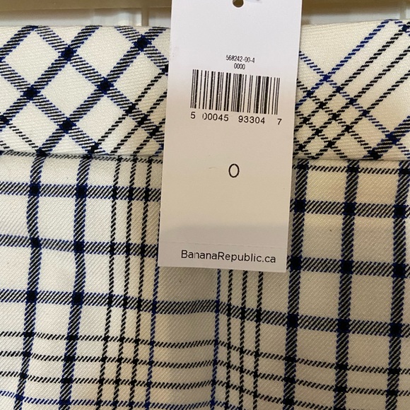 Banana Republic bi-stretch pencil skirt - Picture 2 of 3